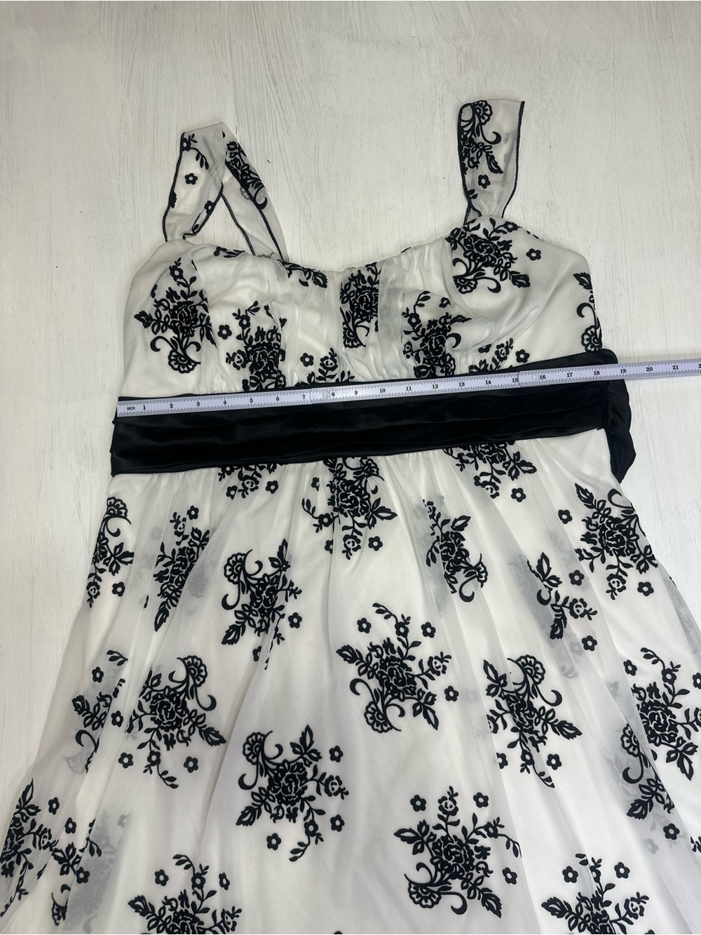 Trixxi 2X Black White Floral Flocked Dress Empire Waist Sleeveless Cocktail Plus - Picture 6 of 12